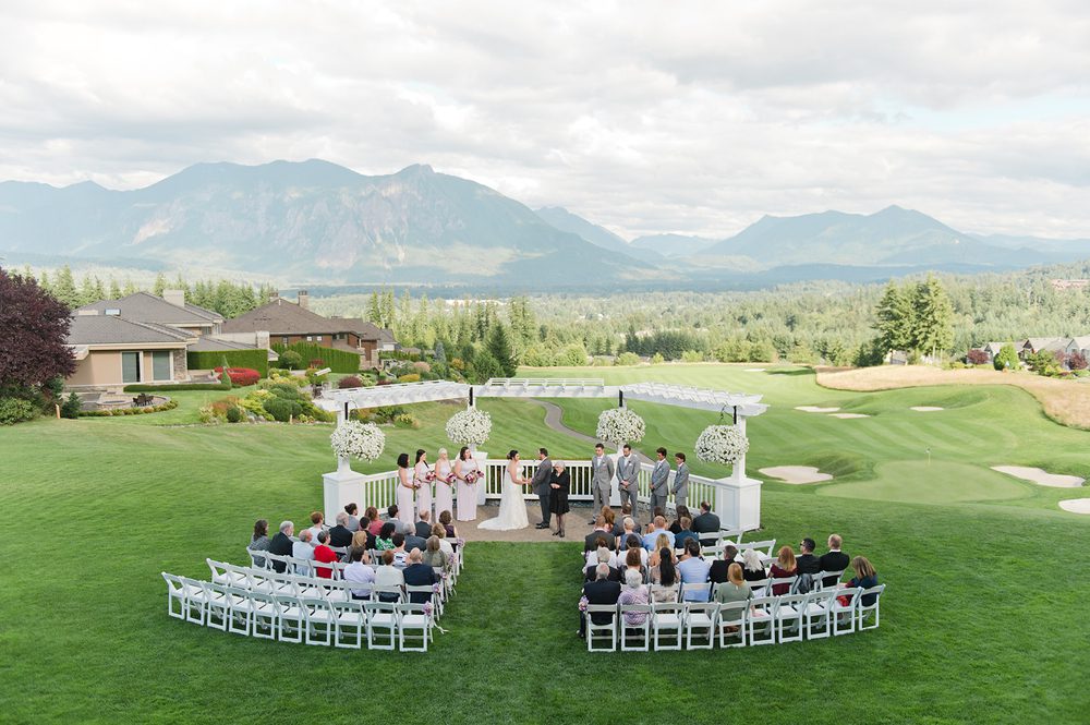 wedding-ceremony-with-a-view
