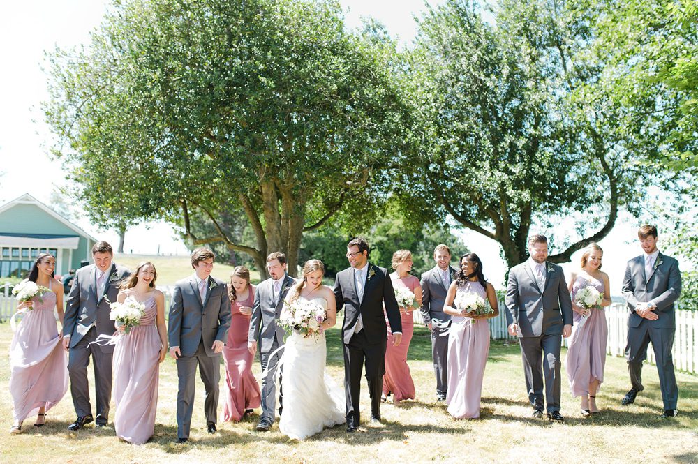 bridal-party-walking