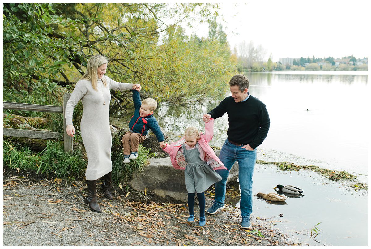 Fall Family Photos FAQ - Meredith McKee Photography: Seattle